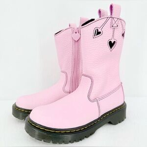 NWT Dr Doc Martens Pink Bex Heart P-O leather Boots